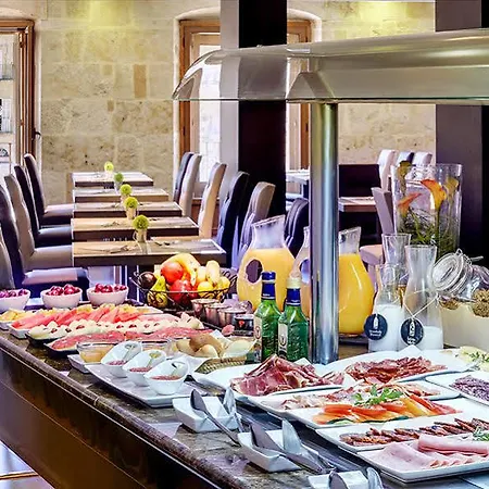 Szálloda Sercotel Torres 3*