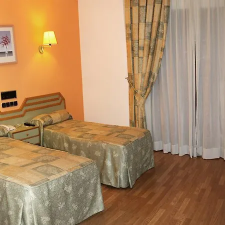 Hotell Sercotel Torres 3*