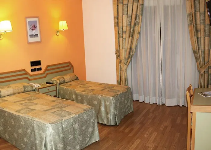 호텔 Sercotel Torres 3*